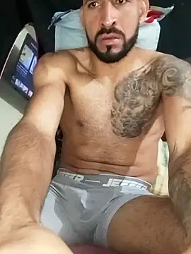 Snapshot of Alexsexygamer chatting on March 13, 2026, 11:44 pm Alexsexygamer online show from March 13, 2026, 11:44 pm