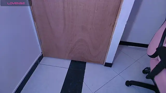 Terraelowen online show from November 16, 2025, 11:38 am