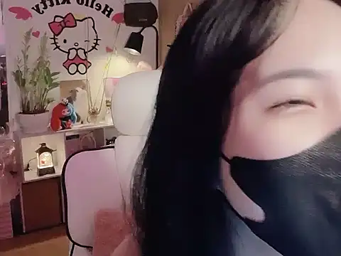 keelinnn19 online show from February 20, 2026, 4:18 pm