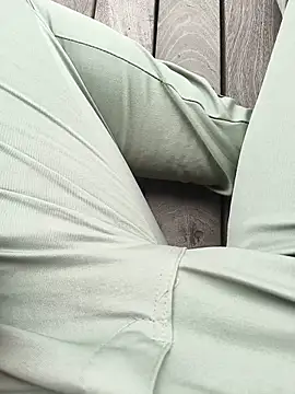 cute boy teacher 001 online show from June 14, 2026, 6:59 am