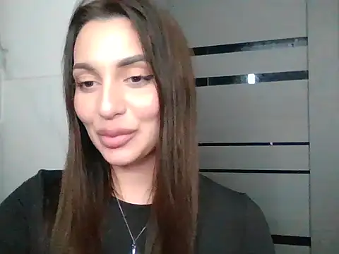 Blackqyeen online show from November 12, 2025, 12:16 pm