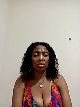 Snapshot of SEXYMOANSXX chatting on March 21, 2026, 7:13 am SEXYMOANSXX online show from March 21, 2026, 7:13 am