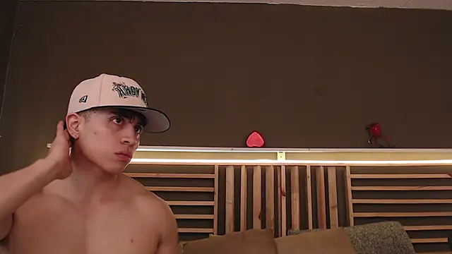 PaulEvens online show from December 18, 2025, 1:28 pm