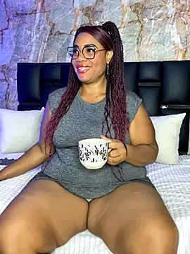 Snapshot of aranzzalatin chatting on November 5, 2025, 11:43 am aranzzalatin online show from November 5, 2025, 11:43 am