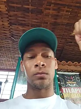 RyanLeon01 online show from July 12, 2026, 5:26 pm