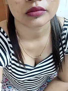 Snapshot of DPK25 chatting on November 7, 2025, 3:23 pm DPK25 online show from November 7, 2025, 3:23 pm