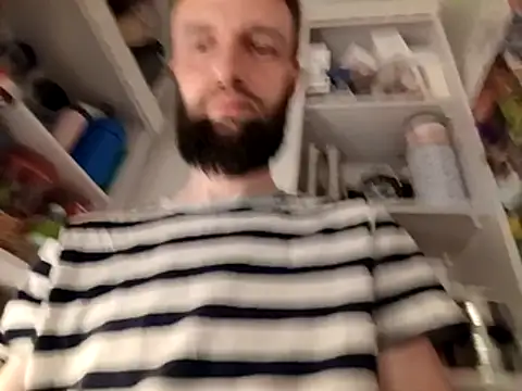 Donowan86 online show from March 1, 2026, 5:09 am