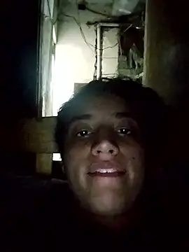 Snapshot of Larissa41 chatting on January 7, 2026, 10:12 pm Larissa41 online show from January 7, 2026, 10:12 pm