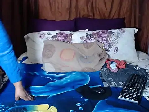 BOUNCINGASSX online show from September 27, 2025, 6:57 pm