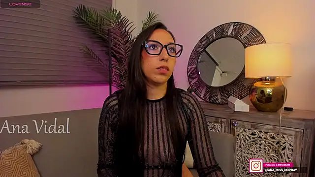 Miss norway online show from October 10, 2025, 9:47 pm