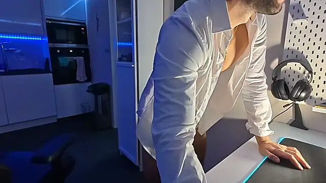 boiteasex online show from September 15, 2025, 3:34 pm