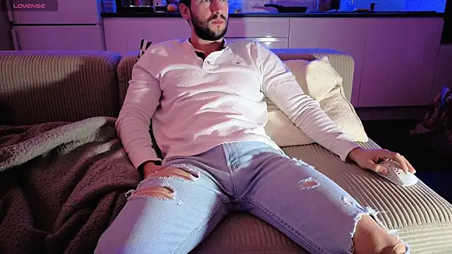 boiteasex online show from March 22, 2026, 5:55 am