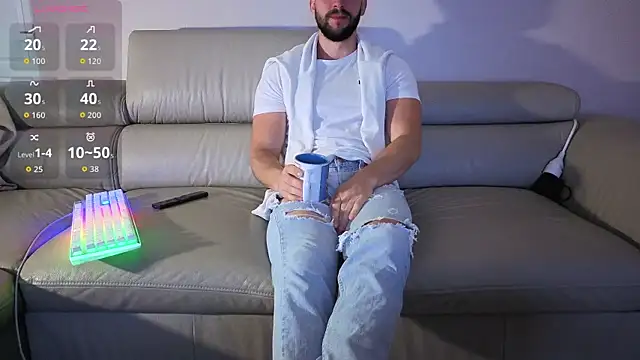 boiteasex online show from April 16, 2026, 4:13 am