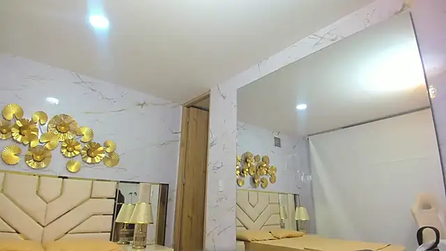 BabyAngel18  online show from October 1, 2025, 10:10 am