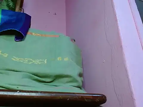 skinny1hugecock27 online show from February 4, 2026, 9:09 pm