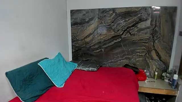 Alexayblake online show from November 4, 2025, 7:35 pm