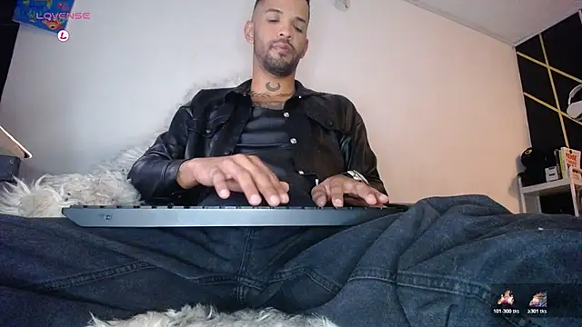 LickMyInk online show from February 7, 2026, 2:59 am