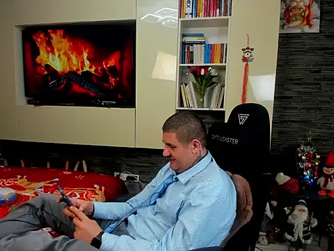 SpartacusDaddy48 online show from January 18, 2026, 10:46 pm