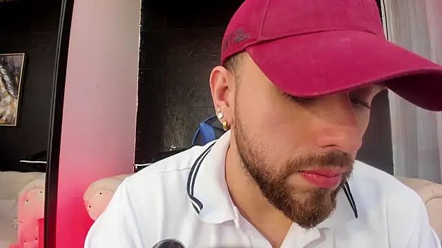 Maximo Wolff online show from October 16, 2025, 9:05 pm