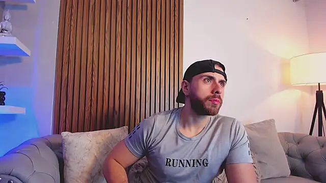 Maximo Wolff online show from March 30, 2026, 1:17 am