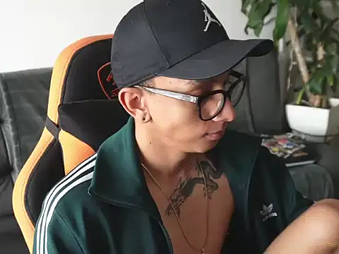 Snapshot of Vbenz28 chatting on January 10, 2026, 3:14 pm Vbenz28 online show from January 10, 2026, 3:14 pm