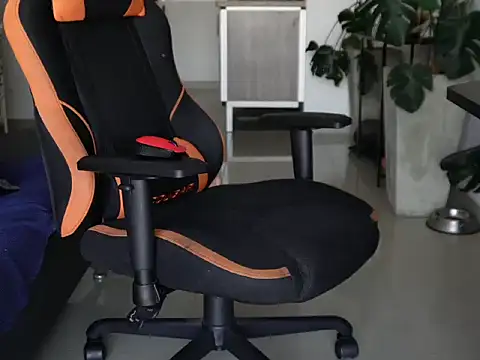 Snapshot of Vbenz28 chatting on February 28, 2026, 2:51 pm Vbenz28 online show from February 28, 2026, 2:51 pm