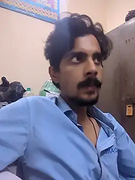 Snapshot of Sushant001 chatting on September 25, 2025, 7:06 pm Sushant001 online show from September 25, 2025, 7:06 pm