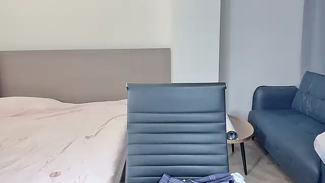 Snapshot of nini_a chatting on October 25, 2025, 11:29 am nini a online show from October 25, 2025, 11:29 am