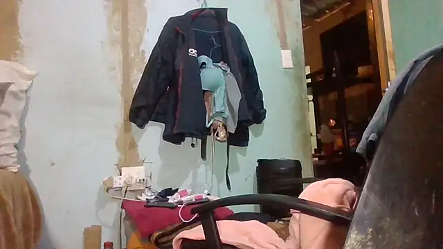 Nicky52 online show from April 10, 2026, 3:17 pm