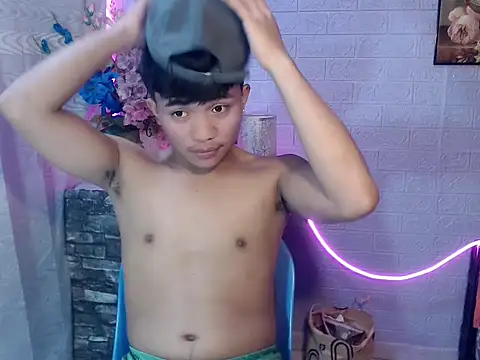 Snapshot of mostwantedtwink chatting on July 14, 2026, 12:22 pm mostwantedtwink online show from July 14, 2026, 12:22 pm