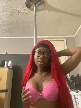 Snapshot of HennessyBaby21 chatting on February 22, 2026, 6:13 am HennessyBaby21 online show from February 22, 2026, 6:13 am