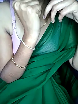 Snapshot of Nidhi_lovely chatting on September 13, 2025, 4:18 pm Nidhi lovely online show from September 13, 2025, 4:18 pm