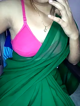 Snapshot of Nidhi_lovely chatting on December 5, 2025, 3:04 am Nidhi lovely online show from December 5, 2025, 3:04 am