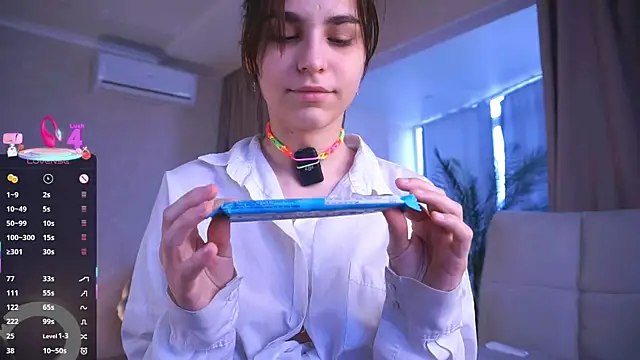 Asecondsoul online show from September 21, 2025, 4:25 am