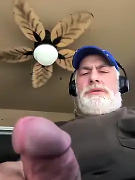 Snapshot of jeffa99 chatting on April 5, 2026, 6:27 pm jeffa99 online show from April 5, 2026, 6:27 pm