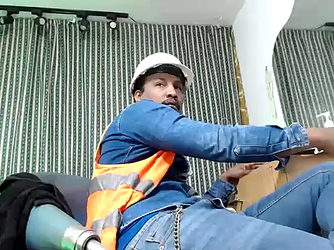 ElCaballeroNegro24 online show from September 29, 2025, 11:53 pm