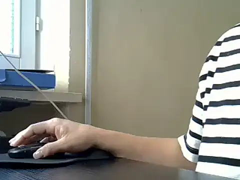 Snapshot of ITALIANASISIXX chatting on October 28, 2025, 7:56 am ITALIANASISIXX online show from October 28, 2025, 7:56 am