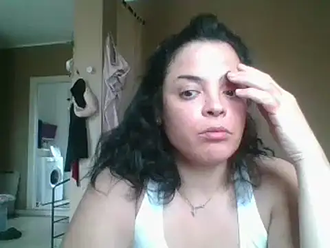 ITALIANASISIXX online show from March 21, 2026, 7:46 am