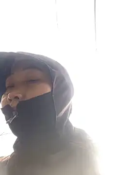 Snapshot of Lai005 chatting on February 14, 2026, 2:08 am Lai005 online show from February 14, 2026, 2:08 am