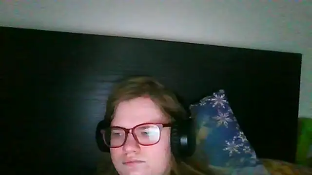 Moonolighta online show from February 10, 2026, 11:14 am