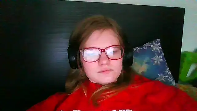 Moonolighta online show from February 15, 2026, 8:46 am