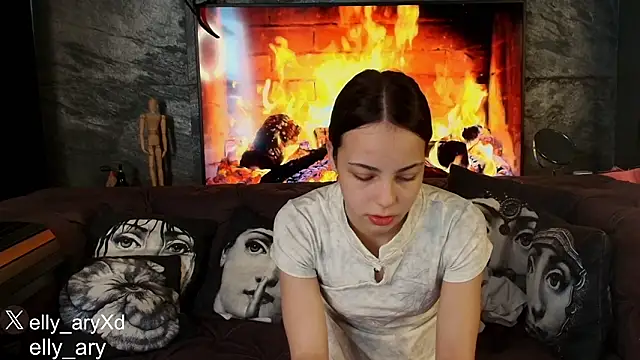 Snapshot of daddyonlyloveme chatting on February 20, 2026, 12:18 am daddyonlyloveme online show from February 20, 2026, 12:18 am