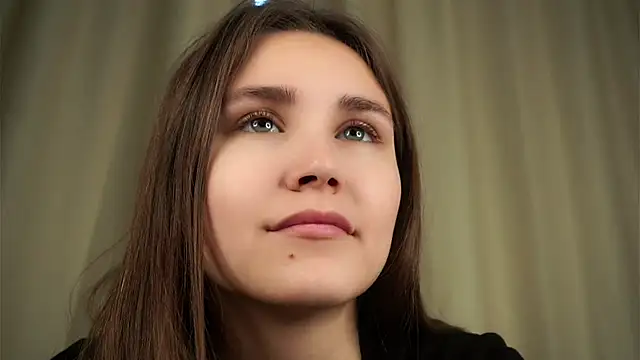 EthalFlowers online show from October 8, 2025, 1:14 am