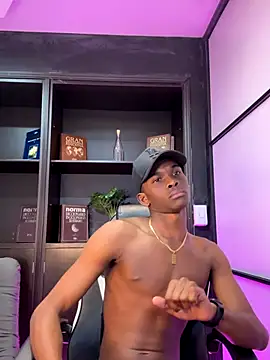 Snapshot of Brycce_santos chatting on October 27, 2025, 2:21 pm Brycce santos online show from October 27, 2025, 2:21 pm