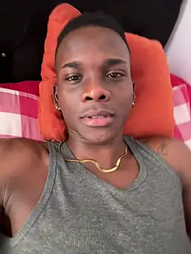 Snapshot of Brycce_santos chatting on June 29, 2026, 5:13 pm Brycce santos online show from June 29, 2026, 5:13 pm