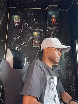 Snapshot of Brycce_santos chatting on July 11, 2026, 1:47 pm Brycce santos online show from July 11, 2026, 1:47 pm