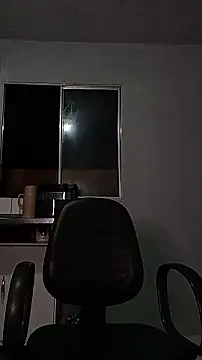 indiazinhabella27 online show from January 17, 2026, 10:13 pm