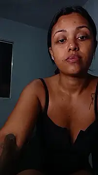 indiazinhabella27 online show from February 1, 2026, 2:21 am