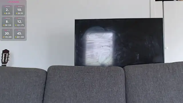 AgnesRoseCams online show from April 8, 2026, 10:04 am