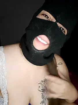 Snapshot of 1Malika chatting on November 19, 2025, 7:52 am 1Malika online show from November 19, 2025, 7:52 am